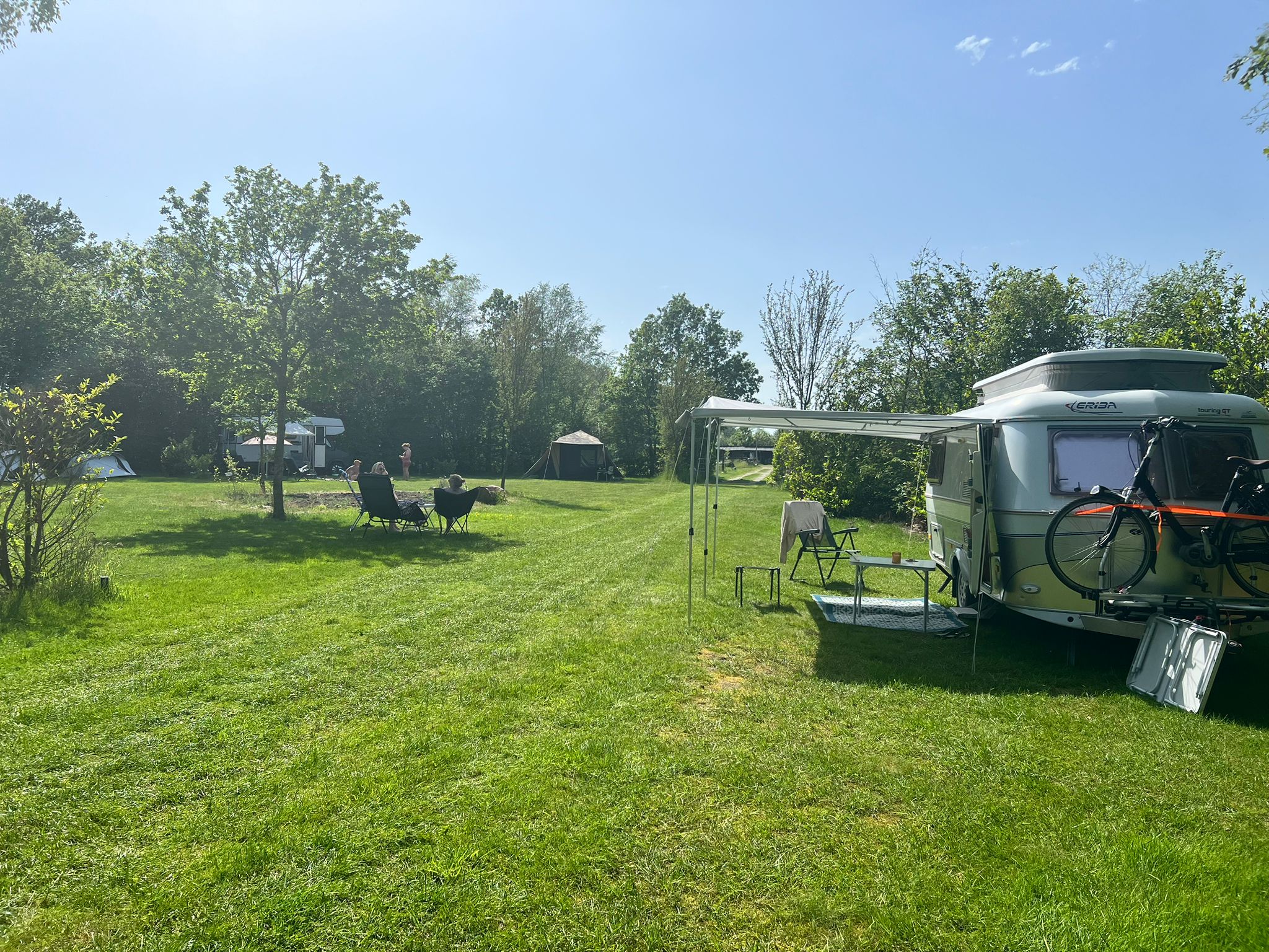 Het kampeerveld op Zen Ranch